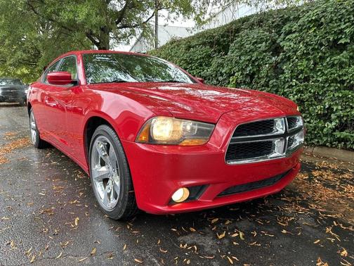 2011 Dodge Charger Base