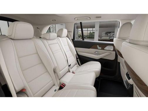 2026 Mercedes-Benz GLS 450