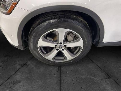 2022 Mercedes-Benz GLC 300 Base 4MATIC