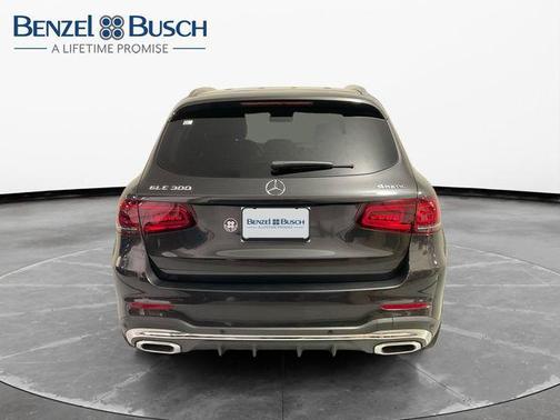 2022 Mercedes-Benz GLC 300 Base 4MATIC