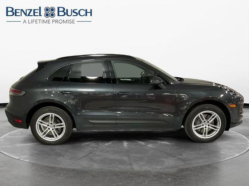 2024 Porsche Macan Base