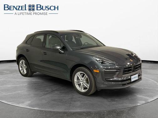 2024 Porsche Macan Base