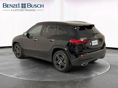 2025 Mercedes-Benz GLA 250 Base 4MATIC