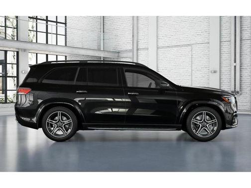 2026 Mercedes-Benz GLS 450