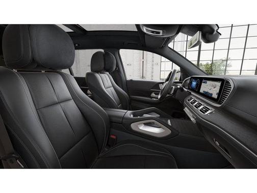 2026 Mercedes-Benz GLS 450