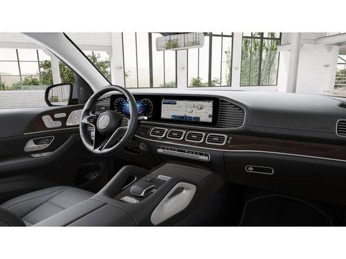 2025 Mercedes-Benz GLS 450 4MATIC
