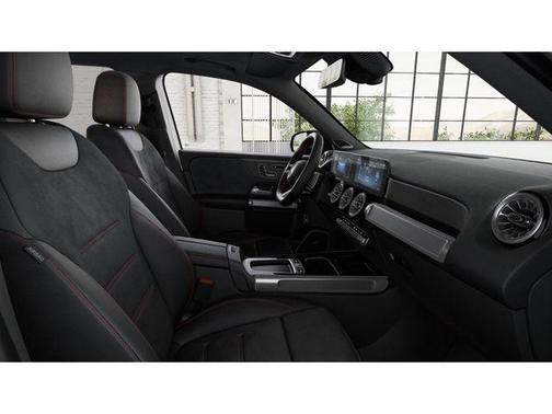 2025 Mercedes-Benz GLB 250 Base 4MATIC