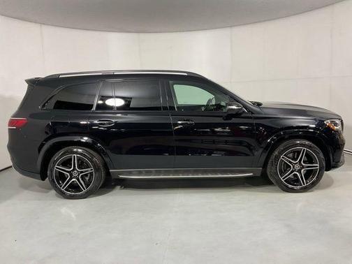 2022 Mercedes-Benz GLS 450 4MATIC