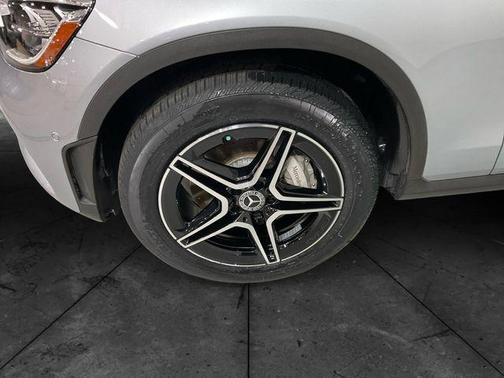 2022 Mercedes-Benz GLC 300 Base 4MATIC