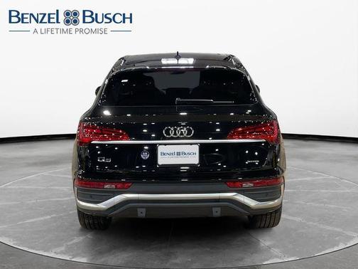 2022 Audi Q5 45 S line Premium Plus