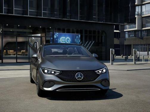 2025 Mercedes-Benz EQE 350 Base 4MATIC