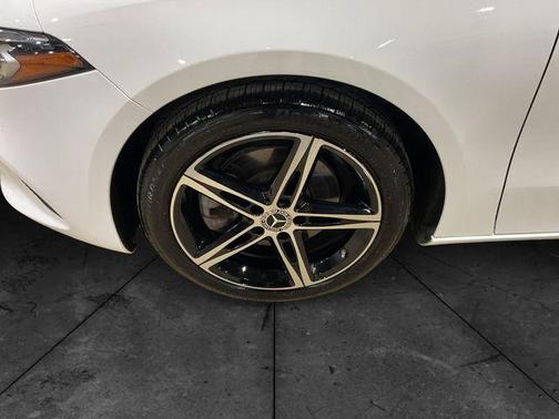 2022 Mercedes-Benz A-Class A 220 4MATIC