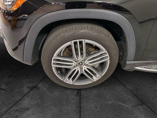 2023 Mercedes-Benz GLS 450 4MATIC