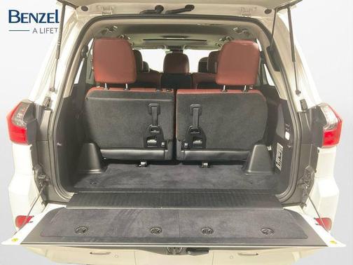 2016 Lexus LX 570 Base