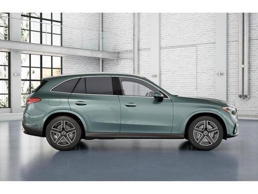 Verde 2026 Mercedes-Benz GLC 300 Base 4MATIC