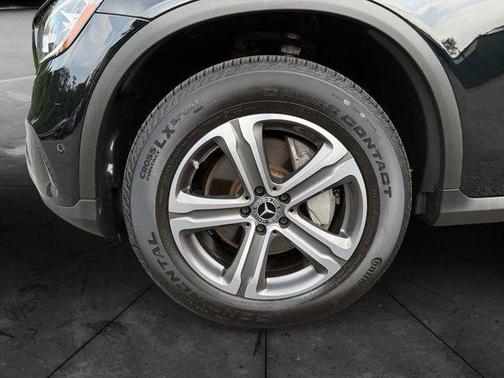 2022 Mercedes-Benz GLC 300 Base 4MATIC