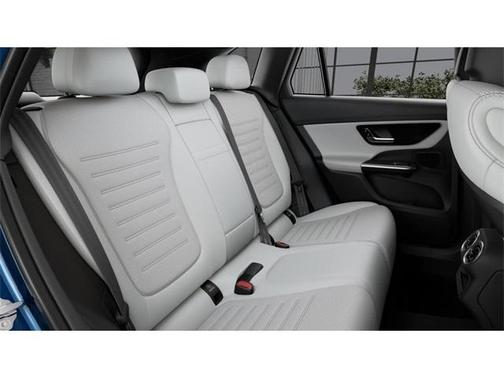 2025 Mercedes-Benz GLC 300 Base 4MATIC