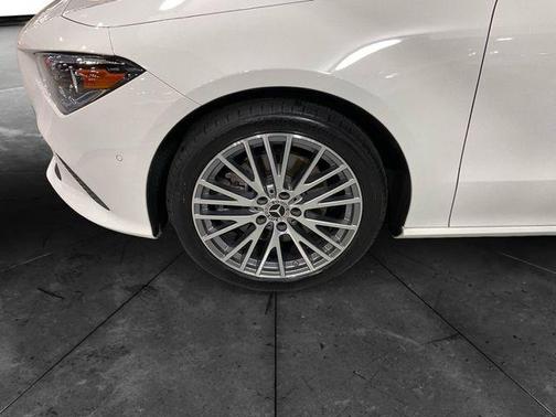 2022 Mercedes-Benz CLA 250 Base 4MATIC