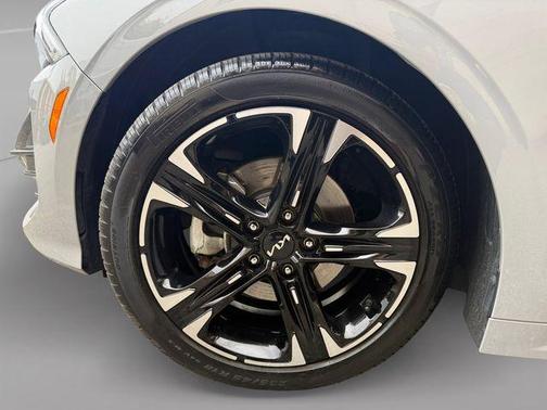Wolf Gray 2023 Kia K5 GT-Line