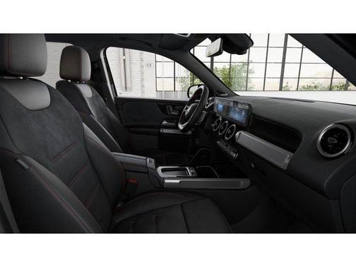 2026 Mercedes-Benz GLB 250 Base 4MATIC