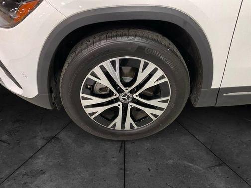 2025 Mercedes-Benz GLA 250 Base 4MATIC