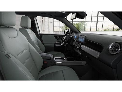 2026 Mercedes-Benz GLB 250 Base 4MATIC