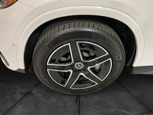 2025 Mercedes-Benz GLC 300 Base 4MATIC