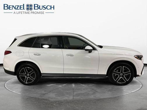 2025 Mercedes-Benz GLC 300 Base 4MATIC