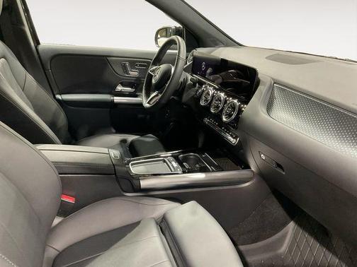 2025 Mercedes-Benz GLA 250 Base 4MATIC