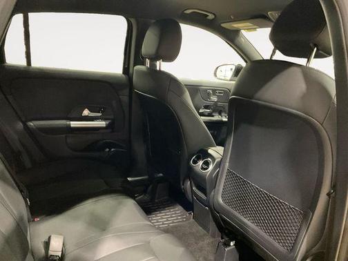2025 Mercedes-Benz GLA 250 Base 4MATIC