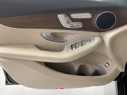 2022 Mercedes-Benz GLC 300 Base 4MATIC