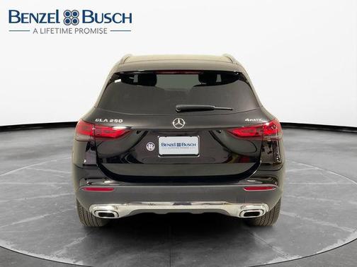 2023 Mercedes-Benz GLA 250 Base 4MATIC