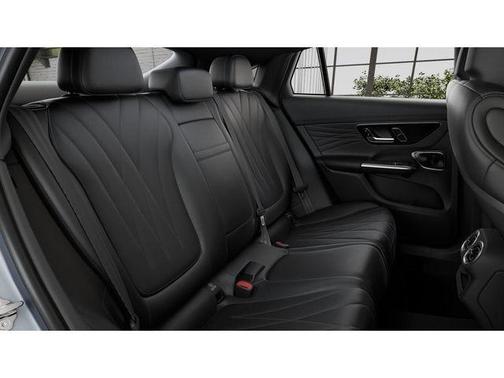 2025 Mercedes-Benz AMG GLC 63 S E Performance