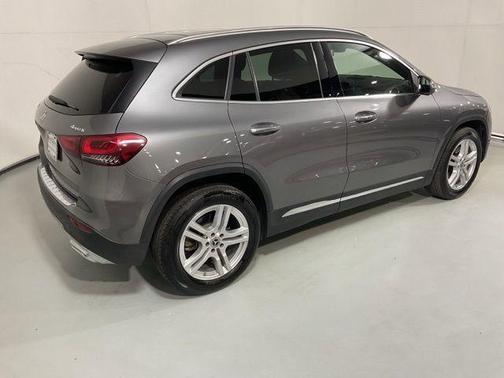 2021 Mercedes-Benz GLA 250 Base 4MATIC
