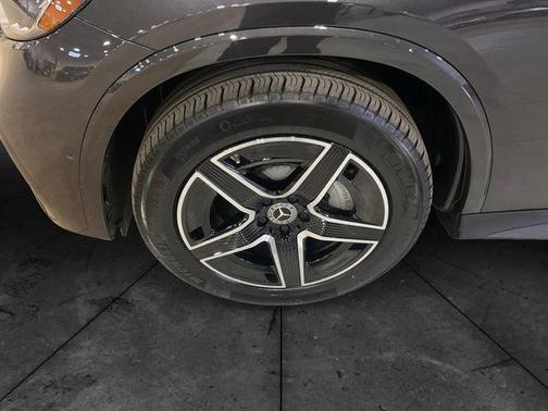 2025 Mercedes-Benz GLC 300 Base 4MATIC