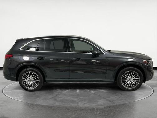 2024 Mercedes-Benz GLC 300 Base 4MATIC