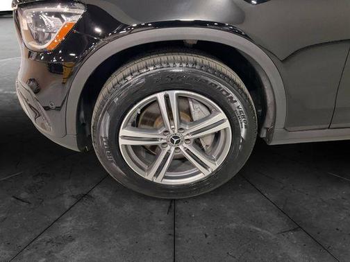 2022 Mercedes-Benz GLC 300 Base 4MATIC