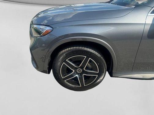 Selenite Gray Metallic 2023 Mercedes-Benz GLC 300 Base 4MATIC