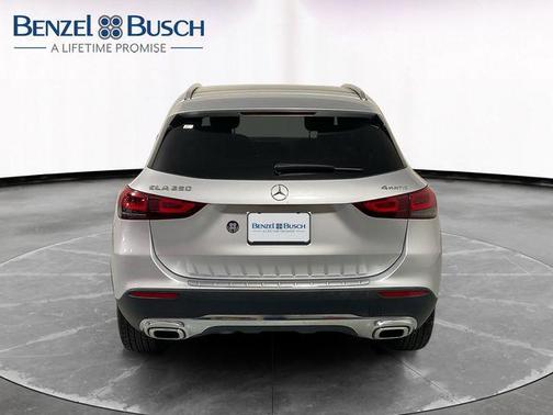 2021 Mercedes-Benz GLA 250 Base 4MATIC