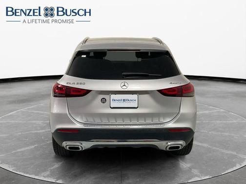 2021 Mercedes-Benz GLA 250 Base 4MATIC