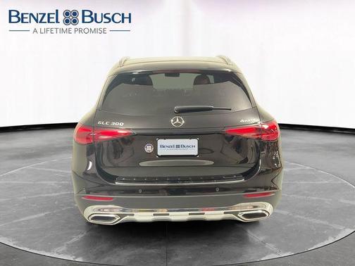 2023 Mercedes-Benz GLC 300 Base 4MATIC