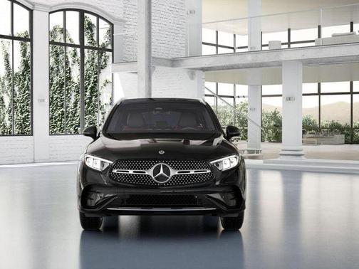 2025 Mercedes-Benz GLC 350e Base 4MATIC