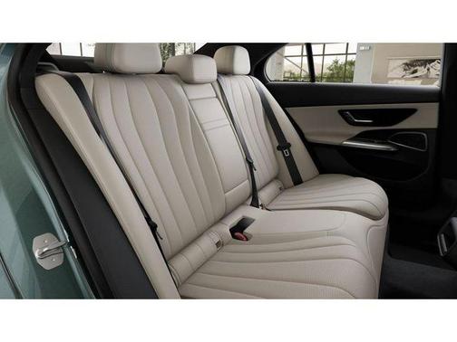 Verde 2026 Mercedes-Benz E-Class E 350 4MATIC