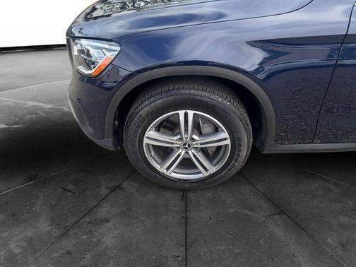2022 Mercedes-Benz GLC 300 Base 4MATIC