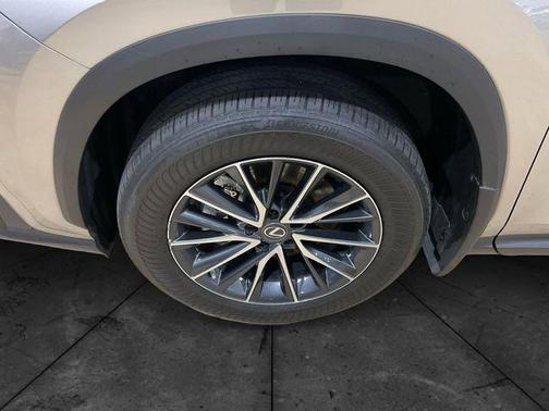 2023 Lexus NX 350h Base