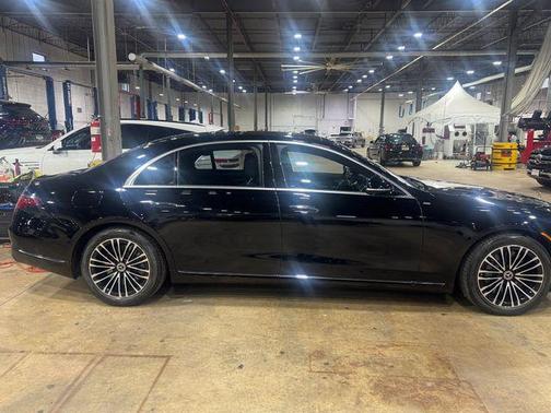 Black 2022 Mercedes-Benz S-Class S 580 4MATIC