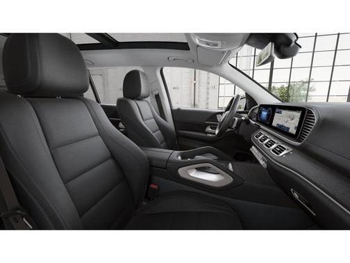2026 Mercedes-Benz GLS 450