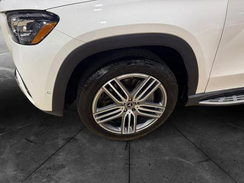 2024 Mercedes-Benz GLS 450 4MATIC