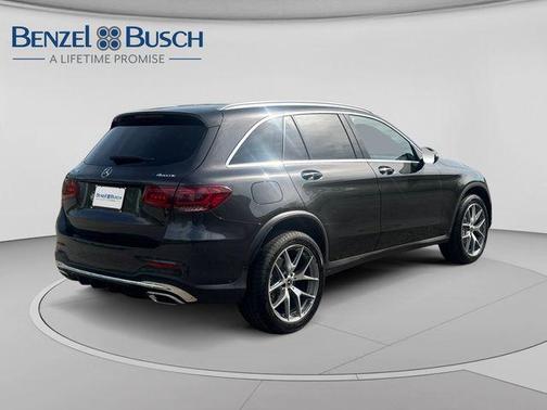 Graphite Gray Metallic 2022 Mercedes-Benz GLC 300 Base 4MATIC