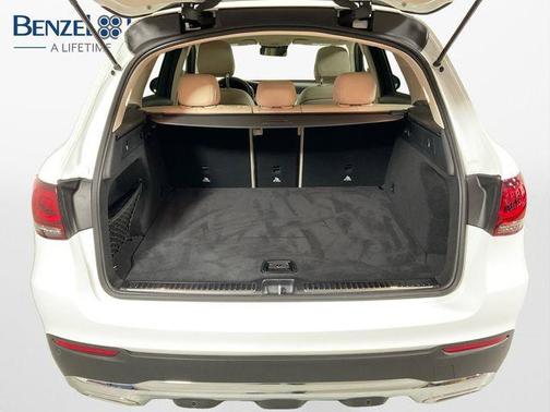 2022 Mercedes-Benz GLC 300 Base 4MATIC